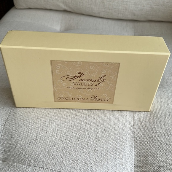 Family Values Words of Wisdom Box Set - Picture 7 of 9